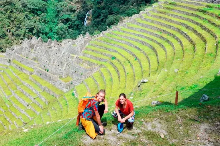 Wiñay Wayna ruins on the Inca Trail 1 Day hike to Machu Picchu